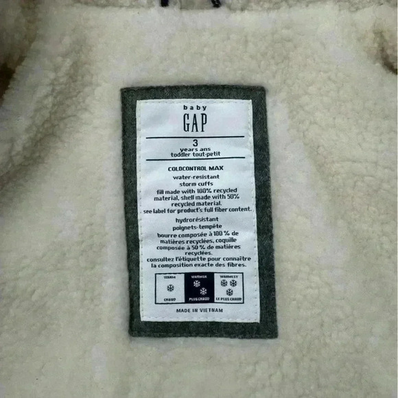 GAP Kids Sherpa Winter  Jacket - Picture 4 of 7